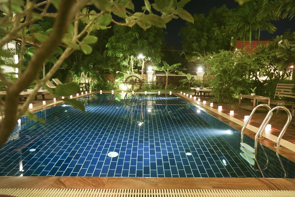 Kiri Boutique Hotel Siem Reap Exteriör bild